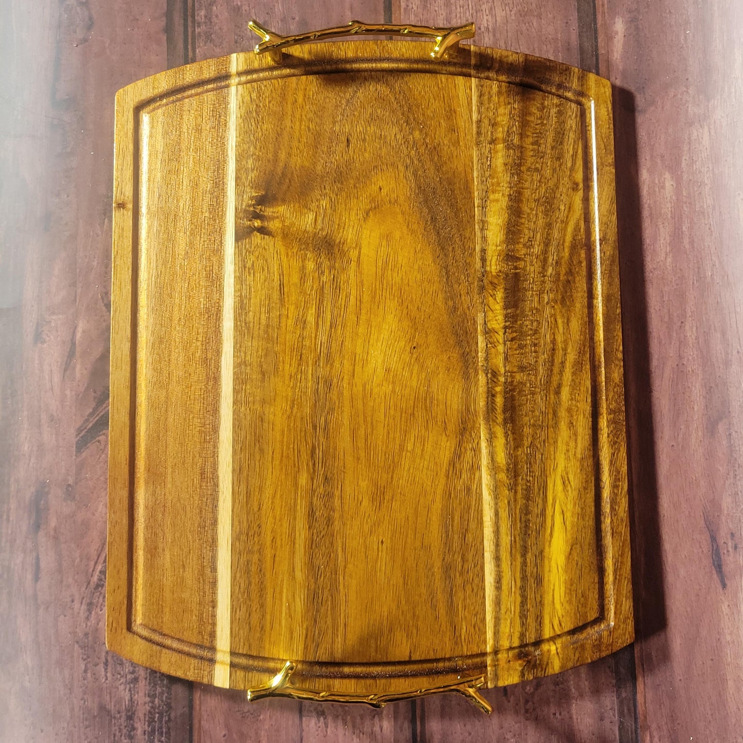 Fine Acacia Wood 14"w x 11"h Cutting/Charcuterie Board W/ Gold Branch Handles