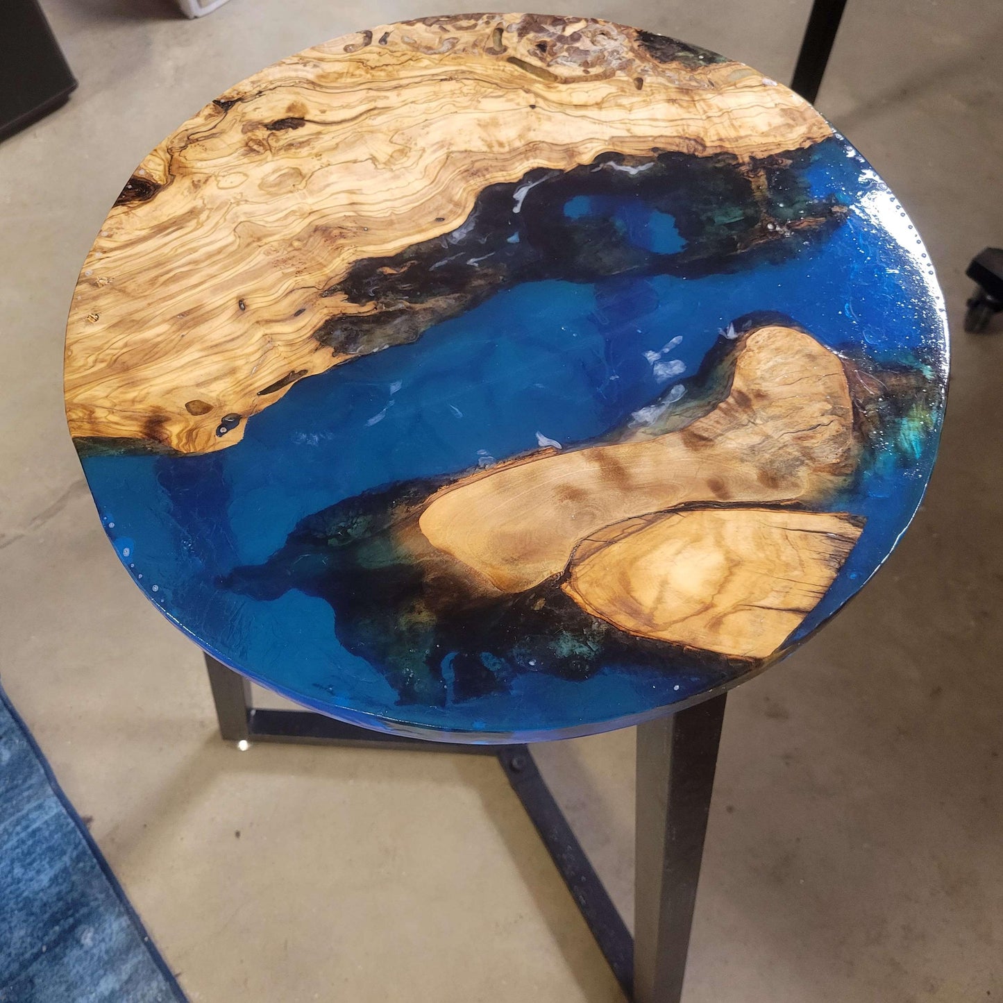 Olive Wood Ocean Epoxy End Table 16"L x 16"W x 30"H w/ Steel Legs